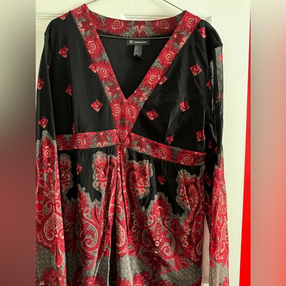 INC International Concepts Black and Red Paisley Blouse  bc - Picture 4 of 5